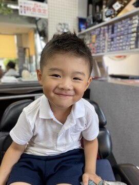 ヘアーエステ グランツエッセ(hair esthe GlanzEsse) 幼児カット