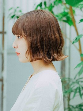 エイル 上大岡店(aile) 外ハネミディ〔上大岡/上大岡駅〕