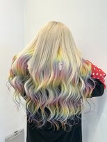 シェイロ(Cielro)&nbsp;ホワイトブロンド×レインボーカラー