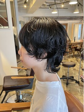 ソーエン バイ ヘッドライト 春日店(soen by HEADLIGHT) 黒髪ウルフパーマ