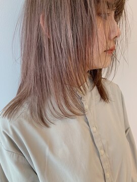 シキ 渋谷(siki) ハイトーン/ブリーチ/レイヤーカット/シアーカラー/渋谷/原宿