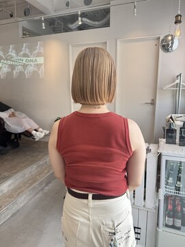 ロカ 表参道(loka) ボブ/ブロンドヘア[表参道/ブリーチ/ハイライト]Mai