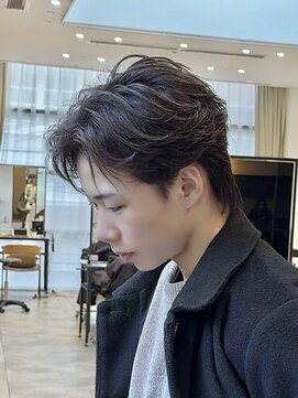 ビューシンサイバシ(VIEW SHINSAIBASHI) フェザーショート