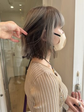 バイオレット ナゴヤ(Violet Nagoya) アンブレラカラー アッシュブロンド ヘーゼルグレージュ HR-159