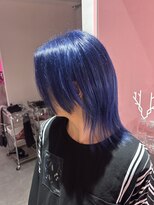 ダズリングディア(Dazzling Deer)&nbsp;青／ブルー／ブリーチカラー／暗めカラー/ストレート／学割