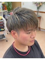 ポプラル(POPULAR) 金髪メッシュ