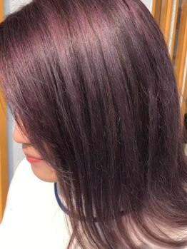 【尼崎駅徒歩5分】ダメージが気になって、毎月染められなかった方も◎頭皮に優しいカラー剤で綺麗が続く♪