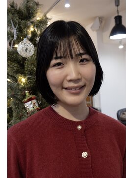 イーズ(e's) 丸みコンパクトボブ【honoka】