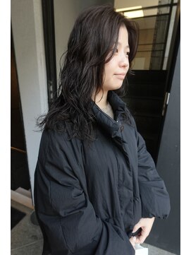 テテ ニコ(tete nico) ブラウンベージュ×ニュアンスパーマ