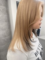 ルーブ トウキョウ(Loob. TOKYO) デザインカラー黒髪インナーカラーピンクアンブレラカラー韓国