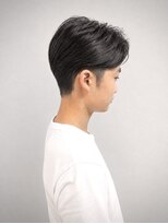 イズ(is)&nbsp;毛流れ綺麗なセンターパートレイヤー