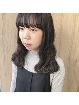 ツイギー 伊賀上ビル店(TWiGGY)&nbsp;シースルーバングにAラインミディアム。