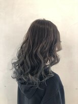 五角髪&nbsp;グレージュ×グレー×ブルー