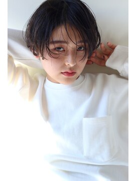 ミラバイグリーン(Mira by green) アシメショート 小顔　マッシュ 　#1