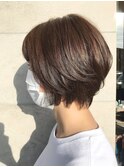 束感ショートボブ