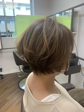 アプシー 三田駅前店(Apsee) ☆ふんわりパーマ風アイロン仕上げショート☆