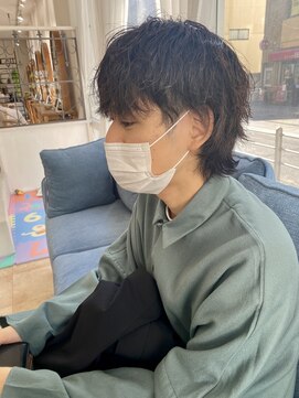 サンクチュアリ ウィズエデン 京橋店(Sanctuary with eden) ウルフカット×ツイストスパイラルパーマ