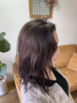 エルフゥ(Elle fou) ほんのりパープルカラー