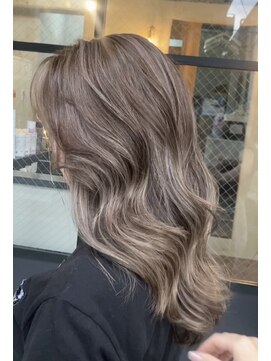 エイトヘアー ガレージ(Eight hair Garage) ハイライト