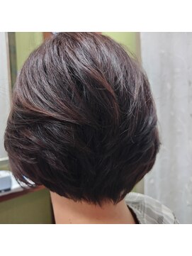 ヘアーメイク モア(hair + make more) ショートスタイル