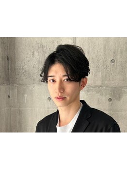 眉毛カット/眉毛パーマ導入!清潔感のある好印象に[Men’s /ツイストスパイラルパーマ/フェザーパーマ/眉毛]