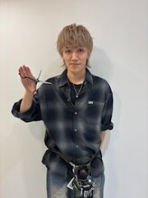 アース 東神奈川店(HAIR & MAKE EARTH) 小松 陸璃