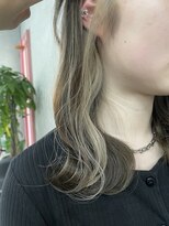 アン ブリーチ 大宮駅東口店(UN BLEACH)&nbsp;ブリーチ2回インナーホワイトミルクティーカラー♪♪