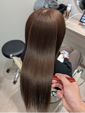 サロウィン 岡山店(SALOWIN) ナチュラルブラウン髪質改善