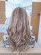 アルテサーノの写真/白髪でも明るく好きな色に染める2回染めが人気！こだわった施術で髪に優しく、艶やかな仕上がりに大満足◎