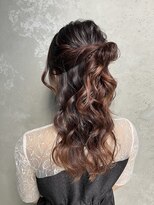 kotona【コトナ】&nbsp;ハーフアップお団子結婚式お呼ばれヘアセットダウンスタイル