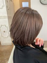 VIOLLA COLOR　白髪ぼかし専門店【ヴィオラカラー】&nbsp;ミディアム×白髪ぼかし　30代/40代/50代/60代