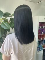 シーバイトリコ 市川(SEA by tricot)&nbsp;透明感を感じる暗色アッシュ