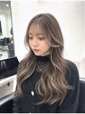 オリーブグレージュクラゲヘアミルクティーグレージュミニボブ