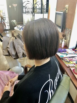 ビーヘア(be hair) ボブショート。