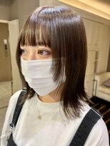 ba1536黒髪グレージュカラーブリーチオンカラーAラインボブ
