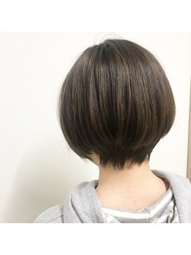 ボンドヘアー(Bond hair) ショートボブ ☆