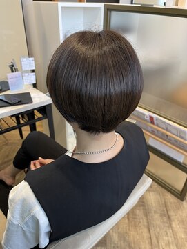 プラス ファースト ヘア(Plus 1st) 髪質改善メテオトリートメント×丸みショート