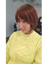 トナリ(tonari)&nbsp;顎下ナチュラルショートヘア