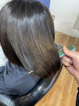 ルッツ カオラ(Ruttu KaoLa) ツヤ髪エステ/ショートカット/白髪染め/髪質改善/志木