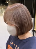 2270ブロンドベージュハイトーンカラー切りっぱなし韓国ボブ