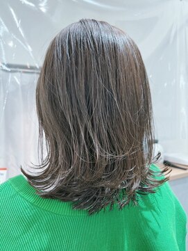 ロウバイレボ 柏(lou by revo) ミディアム/韓国風/レイヤーカット/顔回りカット/柏駅