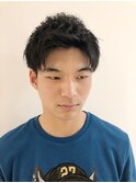 王道束感刈り上げショート
