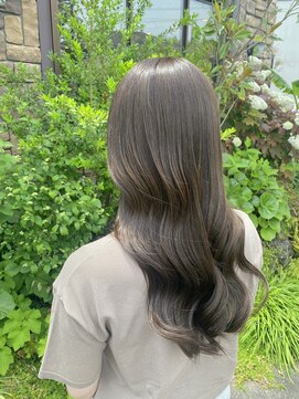 美容室 ルチア ハワイ(Luccica HAWAII) 【luccicaＨＡＷＡＩＩ/森麻乃】オリーブグレージュ