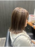 ハイライト&ぱつっとボブ