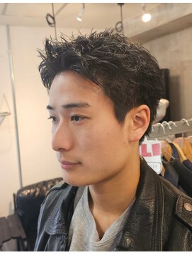 グッドプレイスアンドシング(Good Place&thing) アップバングベリーショート