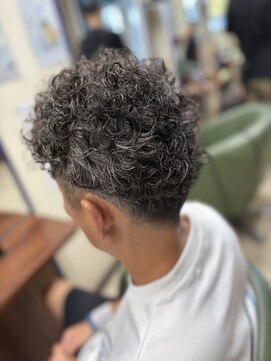 リル 西宮(LiL') 【LiL'西宮】メンズショートスタイルパーマ