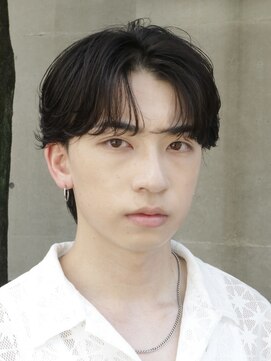 フィフス(fifth) 原宿ニュアンスパーマ黒髪センターパートウルフツーブロック30代