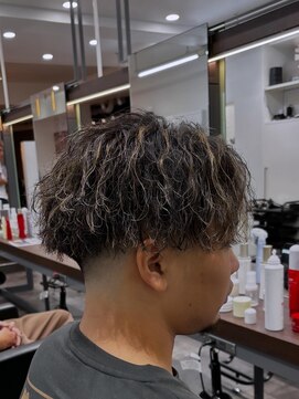 ルースト 京都四条大宮店(ROOST) ツイストスパイラル