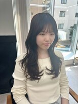 ネオリーブ クーロ(Neolive curro)&nbsp;くびれレイヤーロング/暗髪/ハッシュレイヤー
