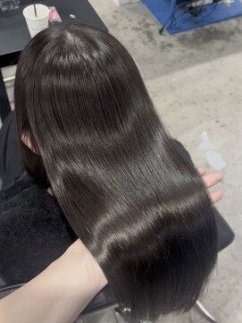 ザシェノンウメダ(THA CHAINON UMEDA) イメチェン/ピンクベージュ/アンブレラカラー/前髪/大阪梅田